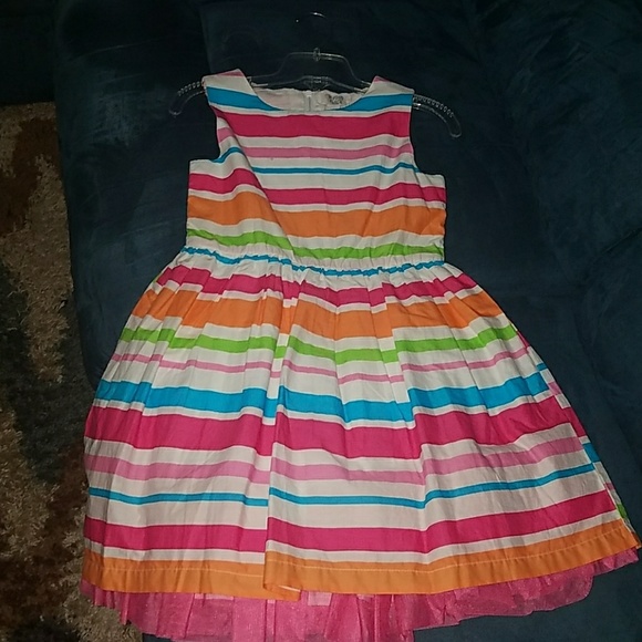 2 Colorful Little Girl's Dresses - Picture 2 of 7